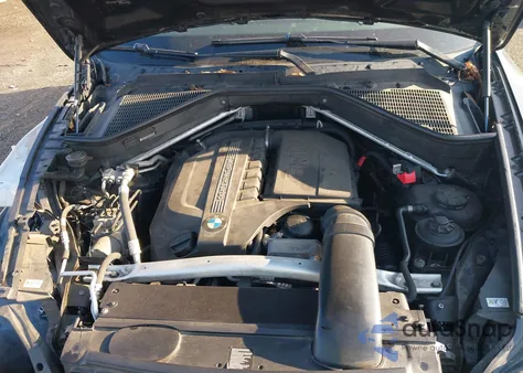 2013 BMW X5 xDrive35I/xDrive35I Premium/xDrive35I Sport Activity из США, поврежденный, VIN 5UXZV4C52D0G53783